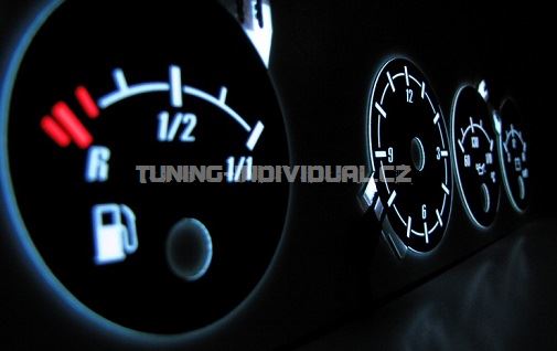 indiglo-polepy-audi-a-6-c-4-design-1-7.jpg (505318)